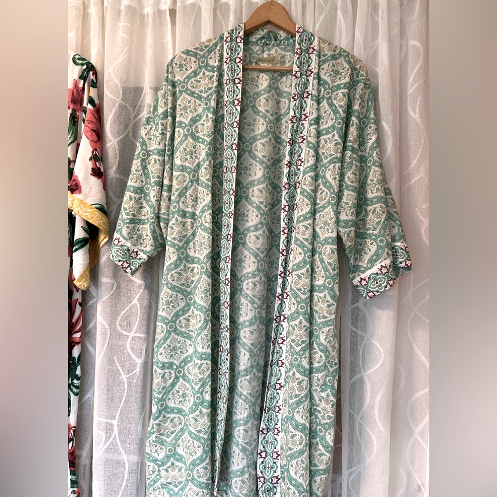 lightweight cover up robe
